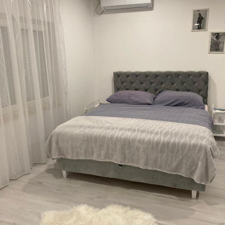 Aine Apartman - Old Bridge موستار المظهر الخارجي الصورة
